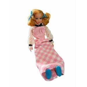Barbie Mattel Vintage 1969 Made in Japan Twist  with Eyelashes 9" Original Dress